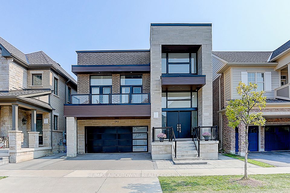 Property at 292 Harold Dent Trail, Oakville, ON L6M 1S1