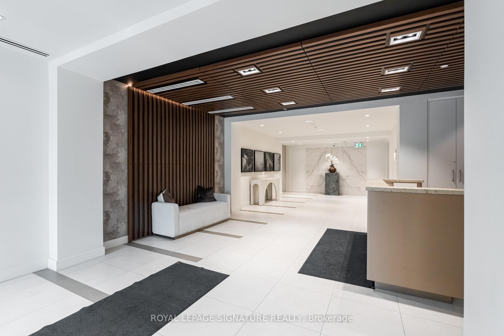 4 Bedrooms Condo at 2 Teagarden, Toronto For sale