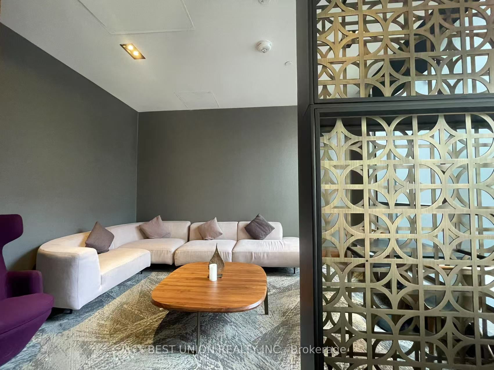 17 Bathurst Street, #3910