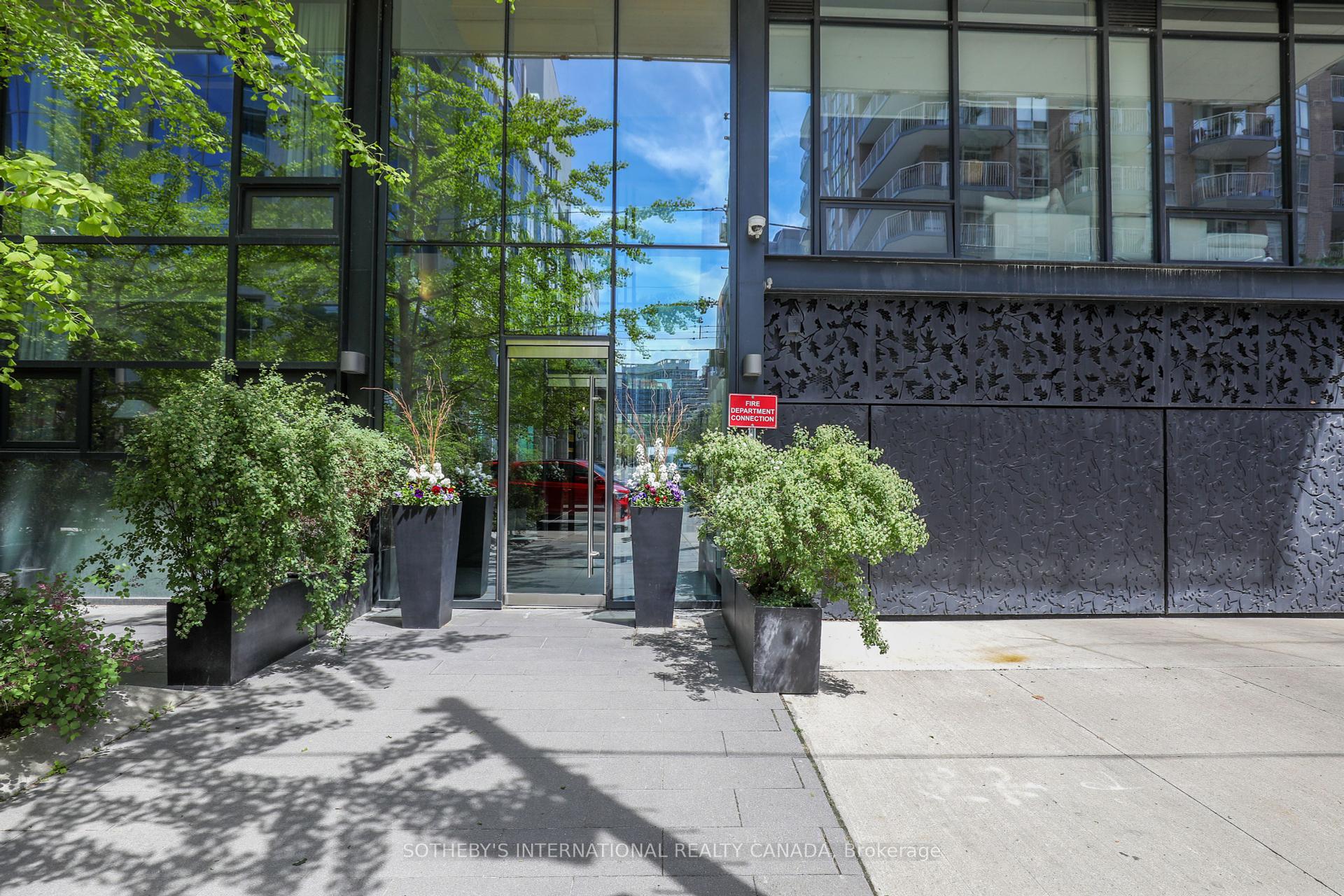 1 Bedroom Condo at 25 Stafford, Toronto For sale