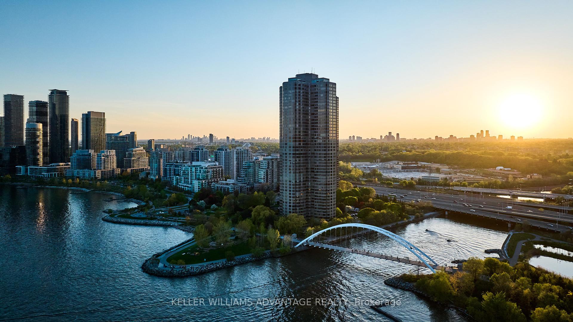 2 Bedrooms Condo at 2045 Lake Shore, Toronto For sale