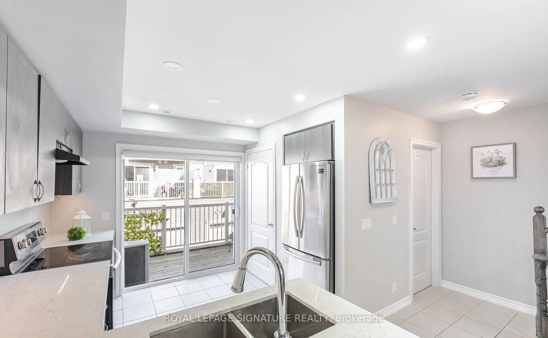 2500 Hill Rise Court, #76