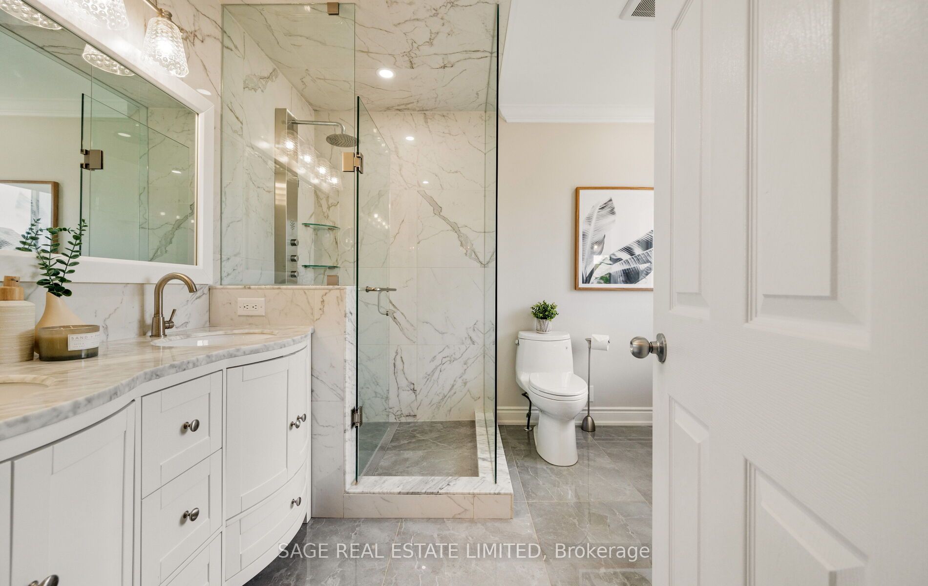 3911 Rosanna Drive