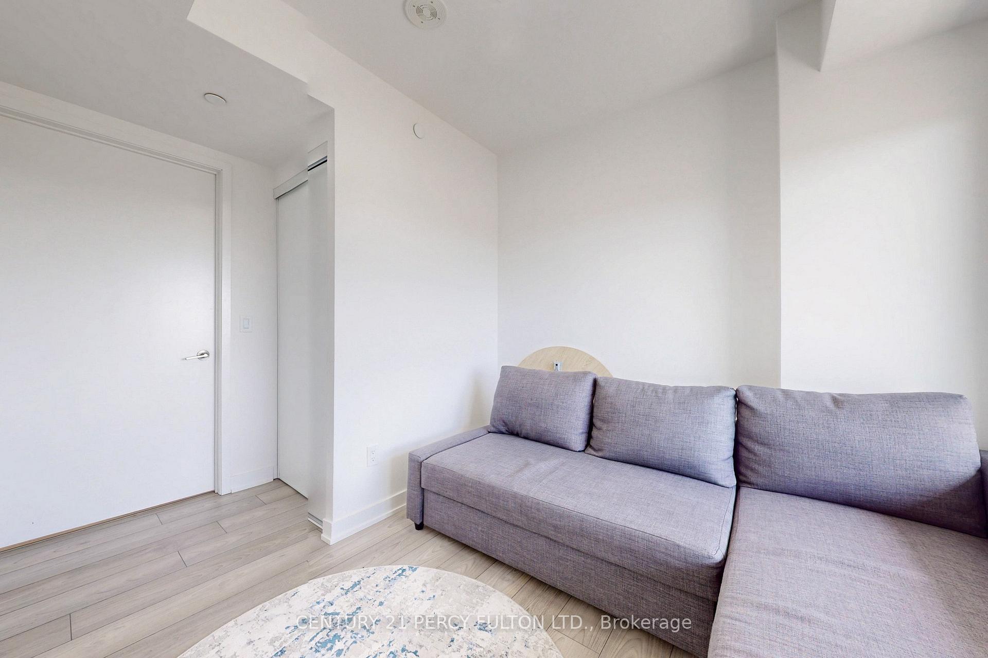 3 Bedrooms Condo at 8 Tippett, Toronto For sale