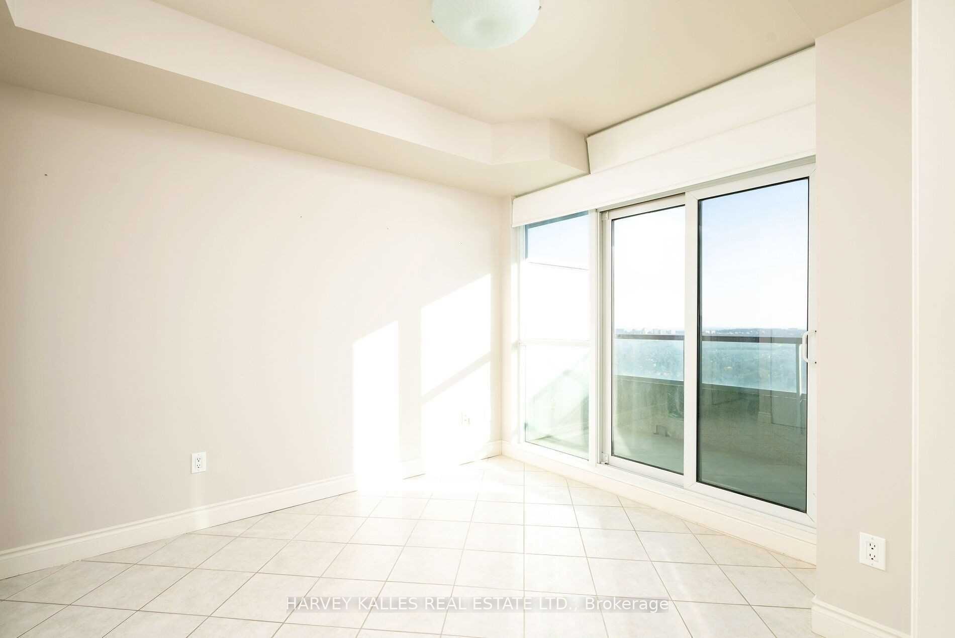 60 Brian Harrison Way Ph 3401