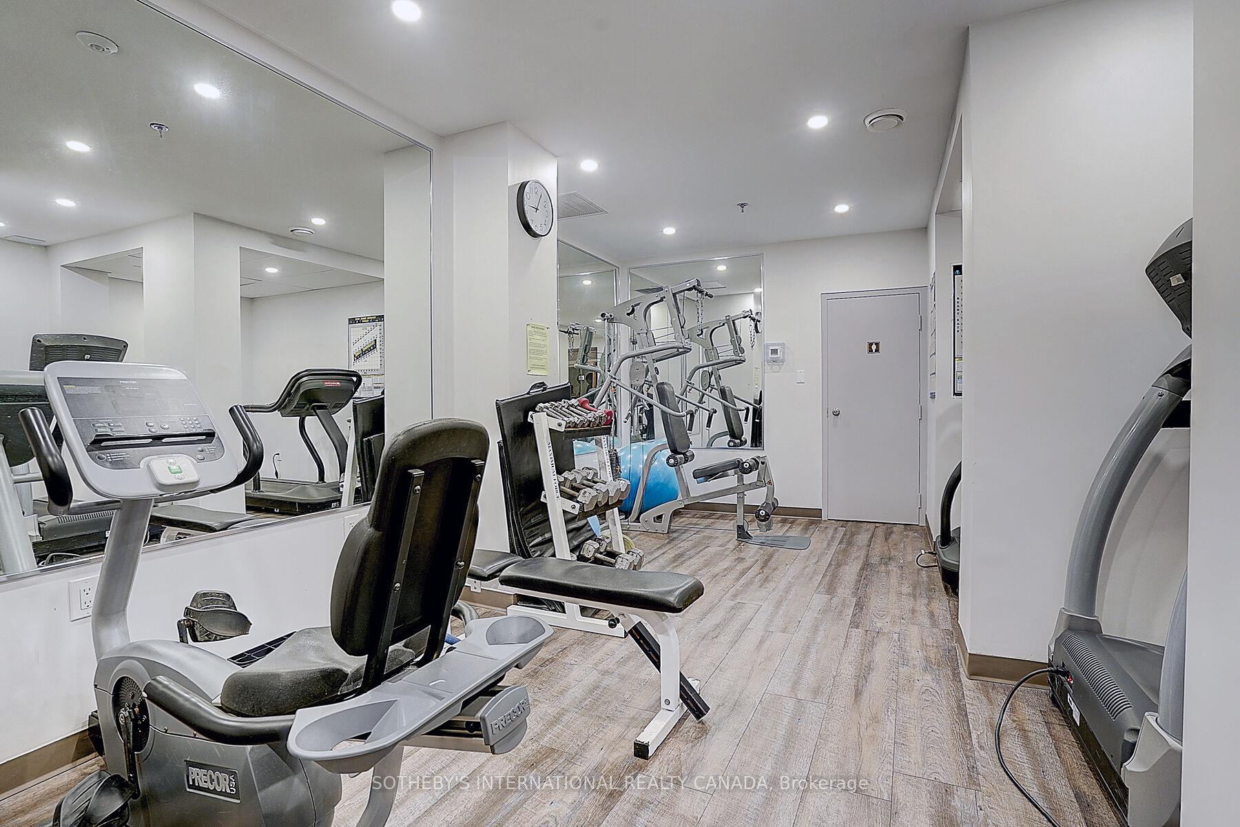 2 Bedrooms Condo at 1240 Marlborough, Oakville For sale
