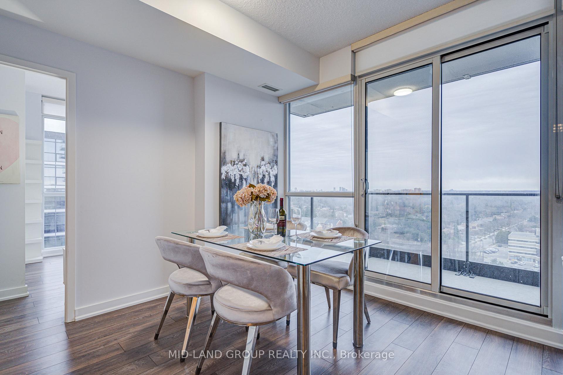 3 Bedrooms Condo at 29 Singer,  Toronto For sale