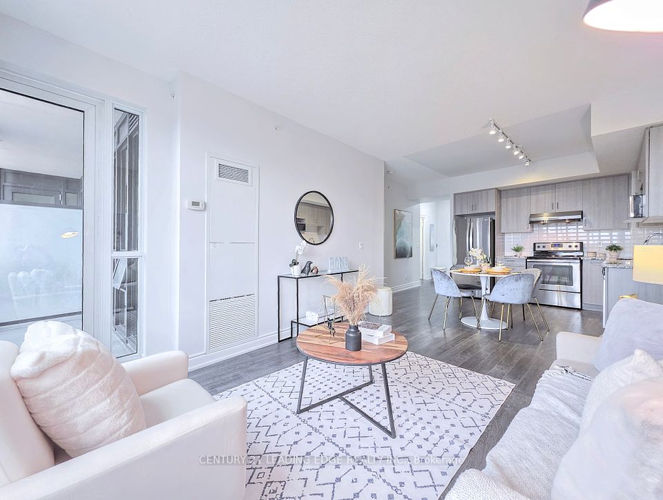38 Cedarland