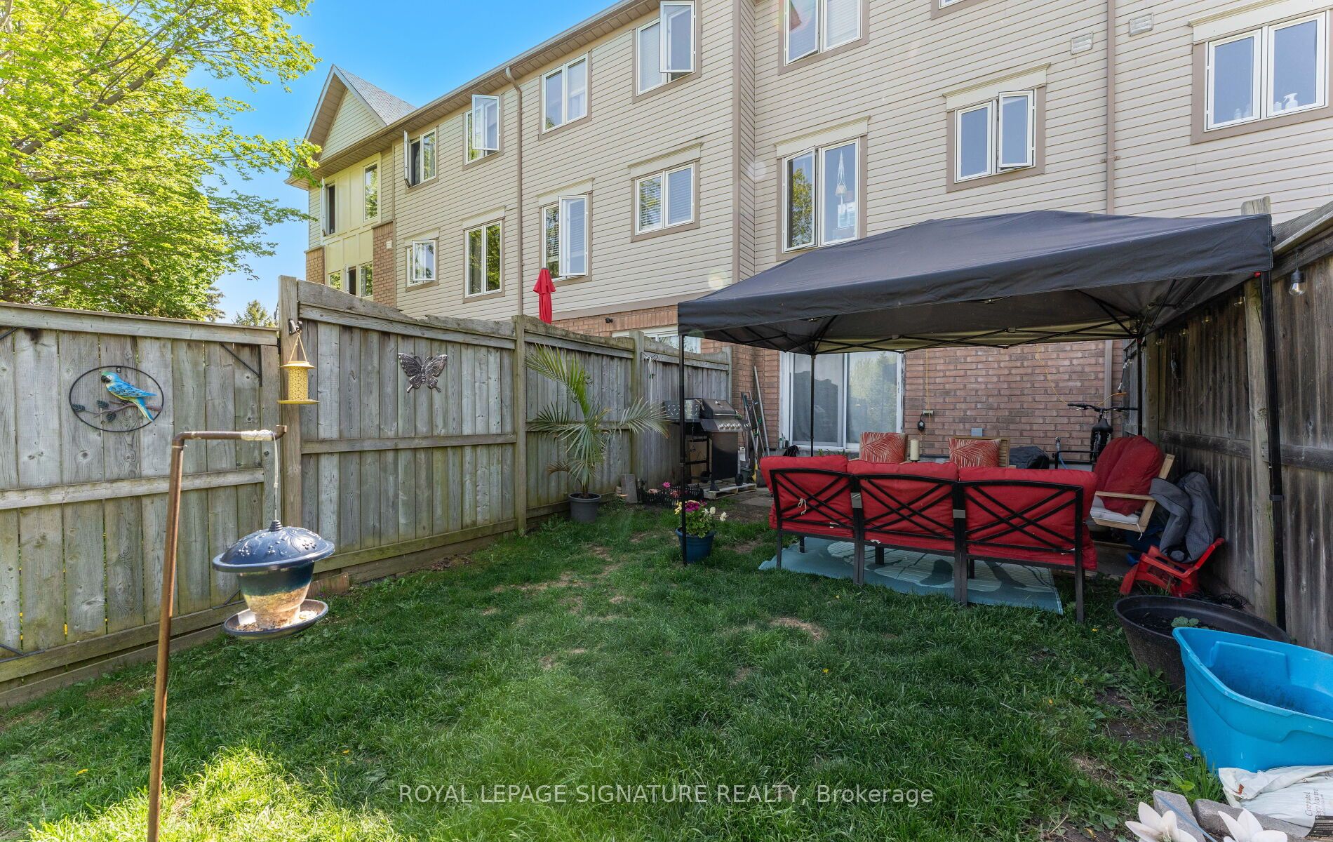7 Pennefather Lane, Ajax, ON L1T 4H2
