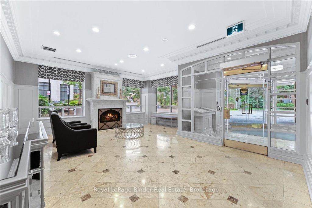 3 Bedrooms Condo at 88 Grandview,  Toronto For sale