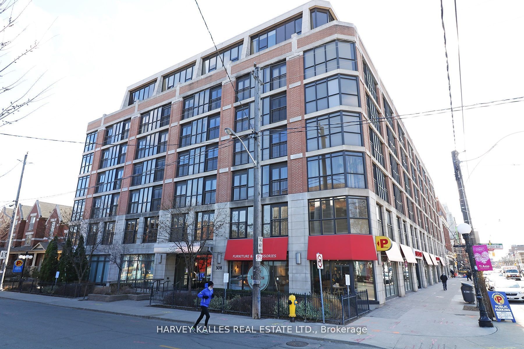 308 Palmerston Avenue PH09