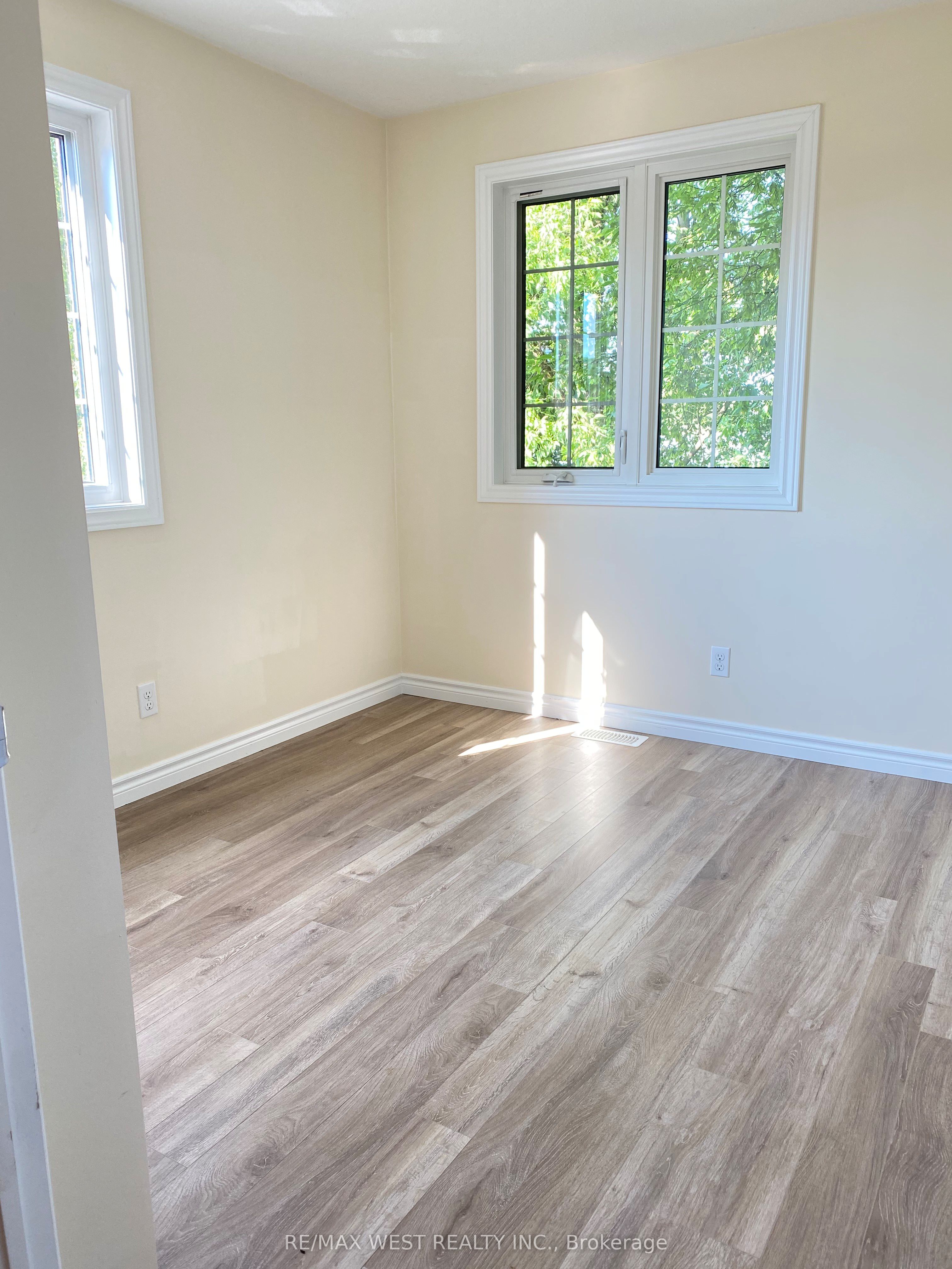 93 Gage Avenue, #1