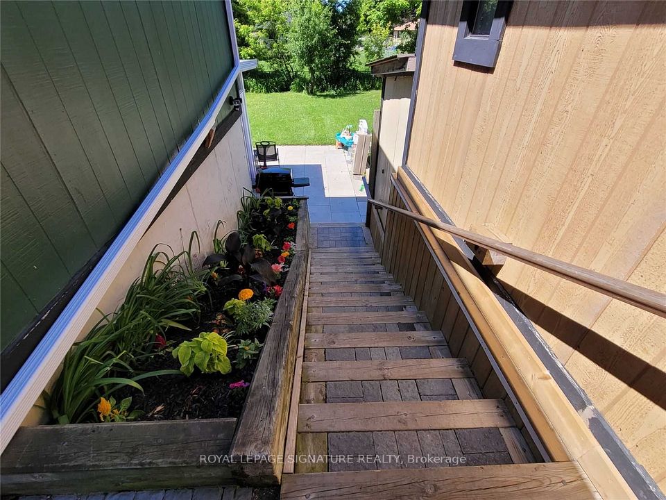 726 Grandview Drive