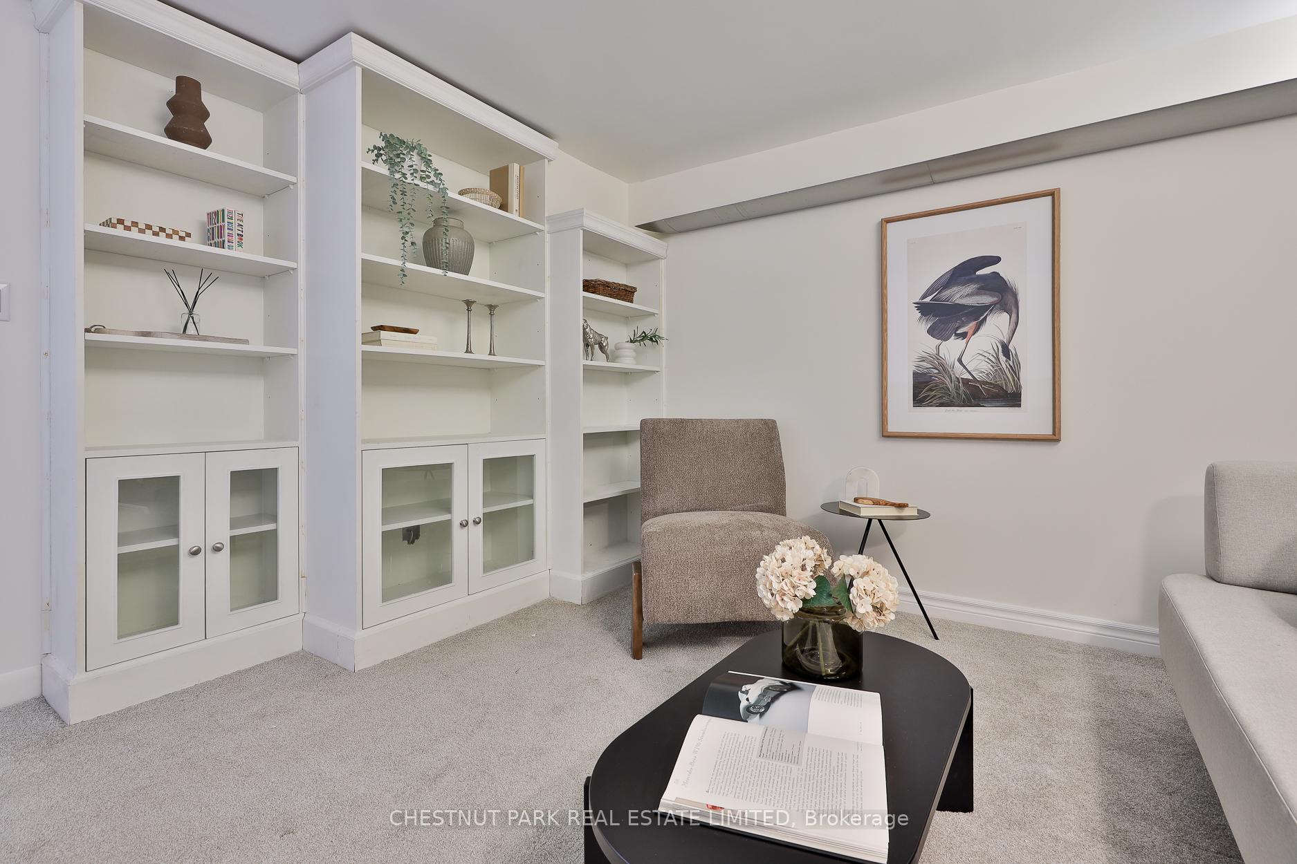 3 Bedrooms Co-op at 210 Victoria, Toronto For sale