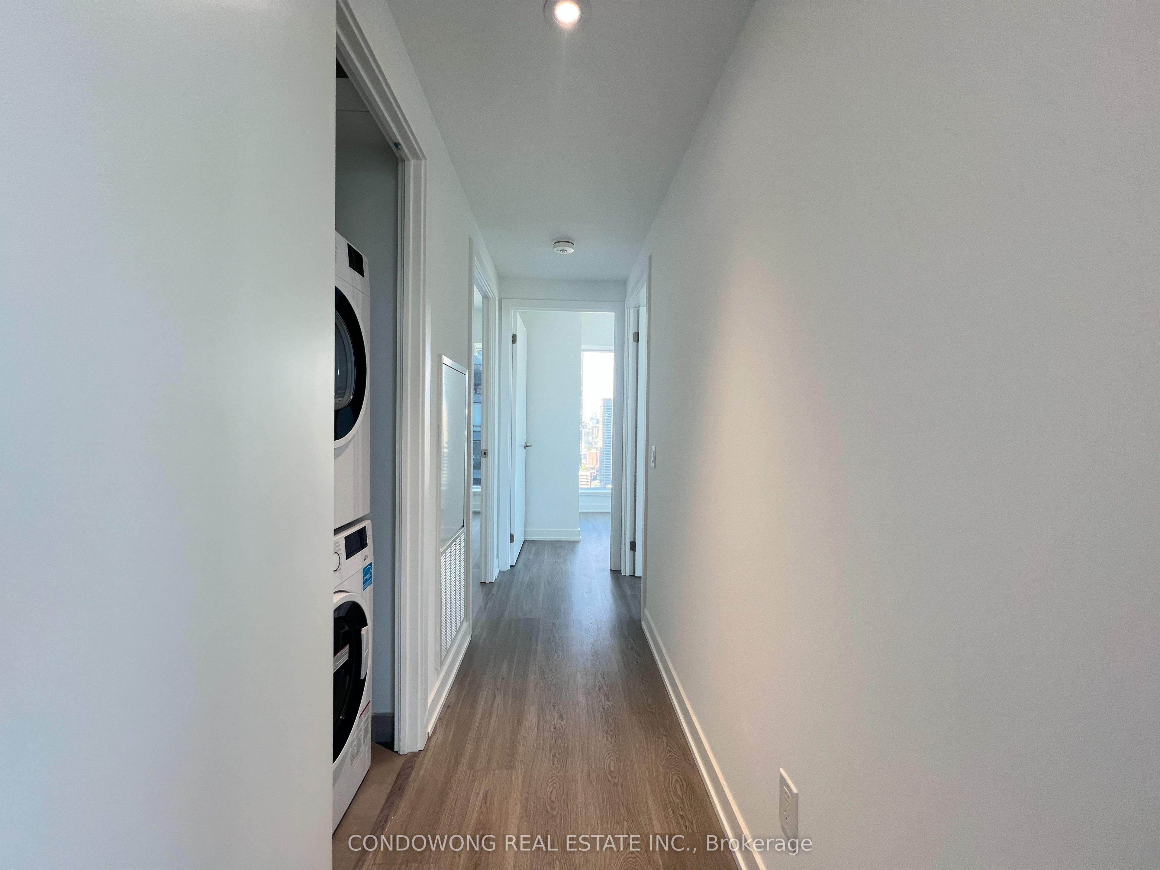 8 Wellesley Street W, #4109