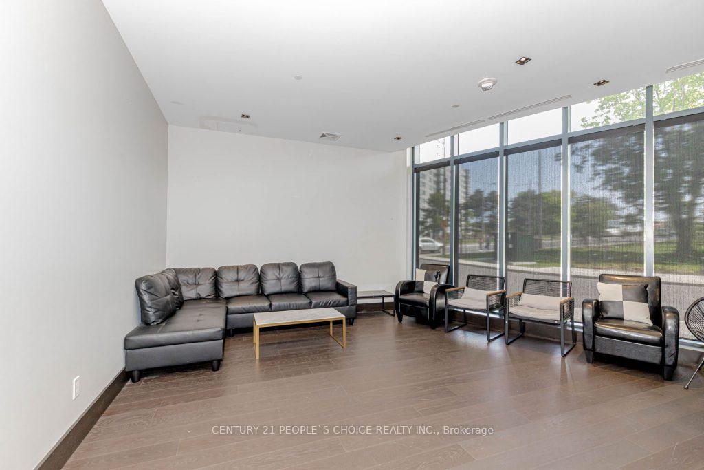 2 Bedrooms Condo at 1461 Lawrence, Toronto For sale