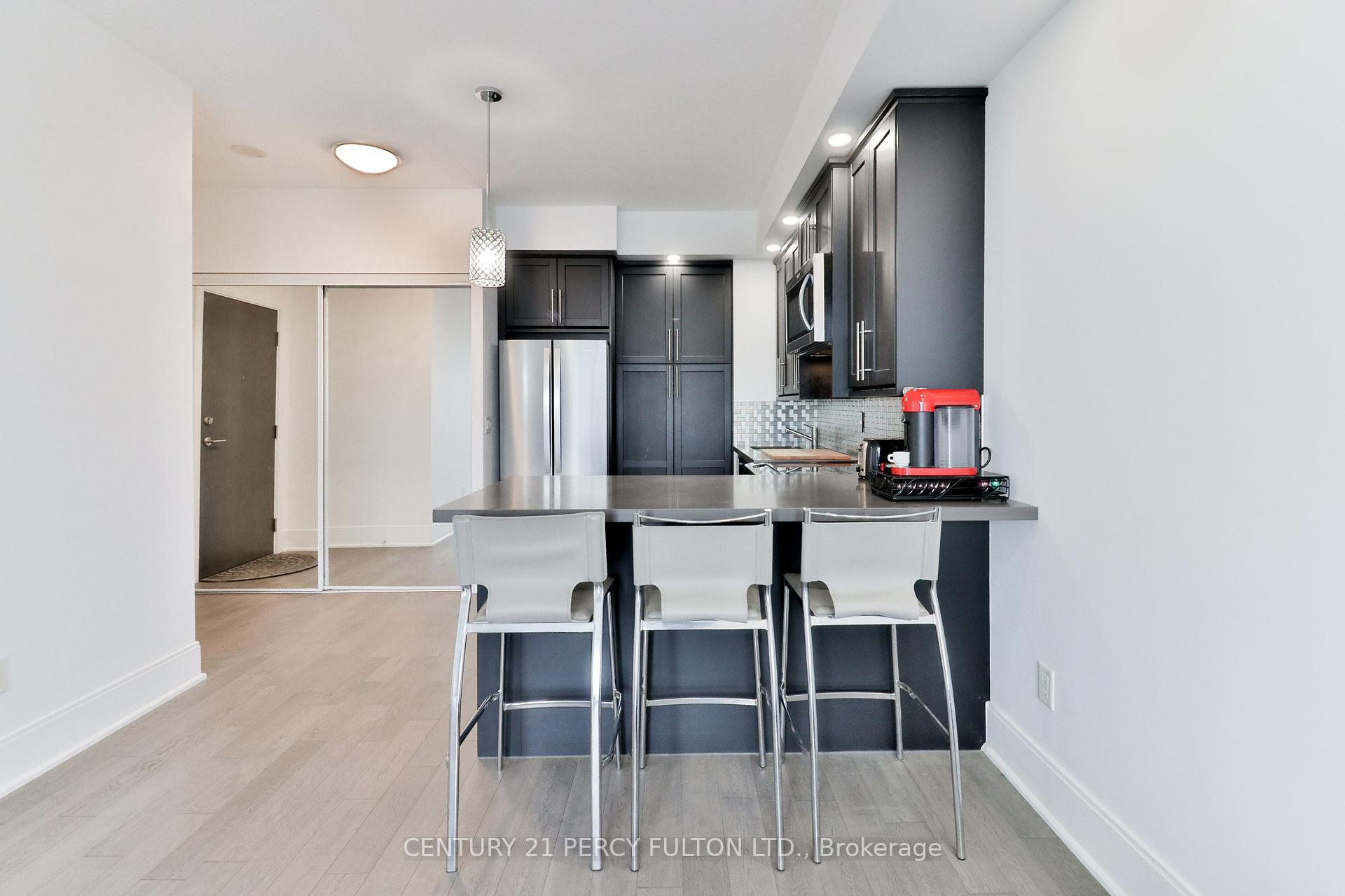 1 Bedroom Condo at 181 Wynford, Toronto For sale
