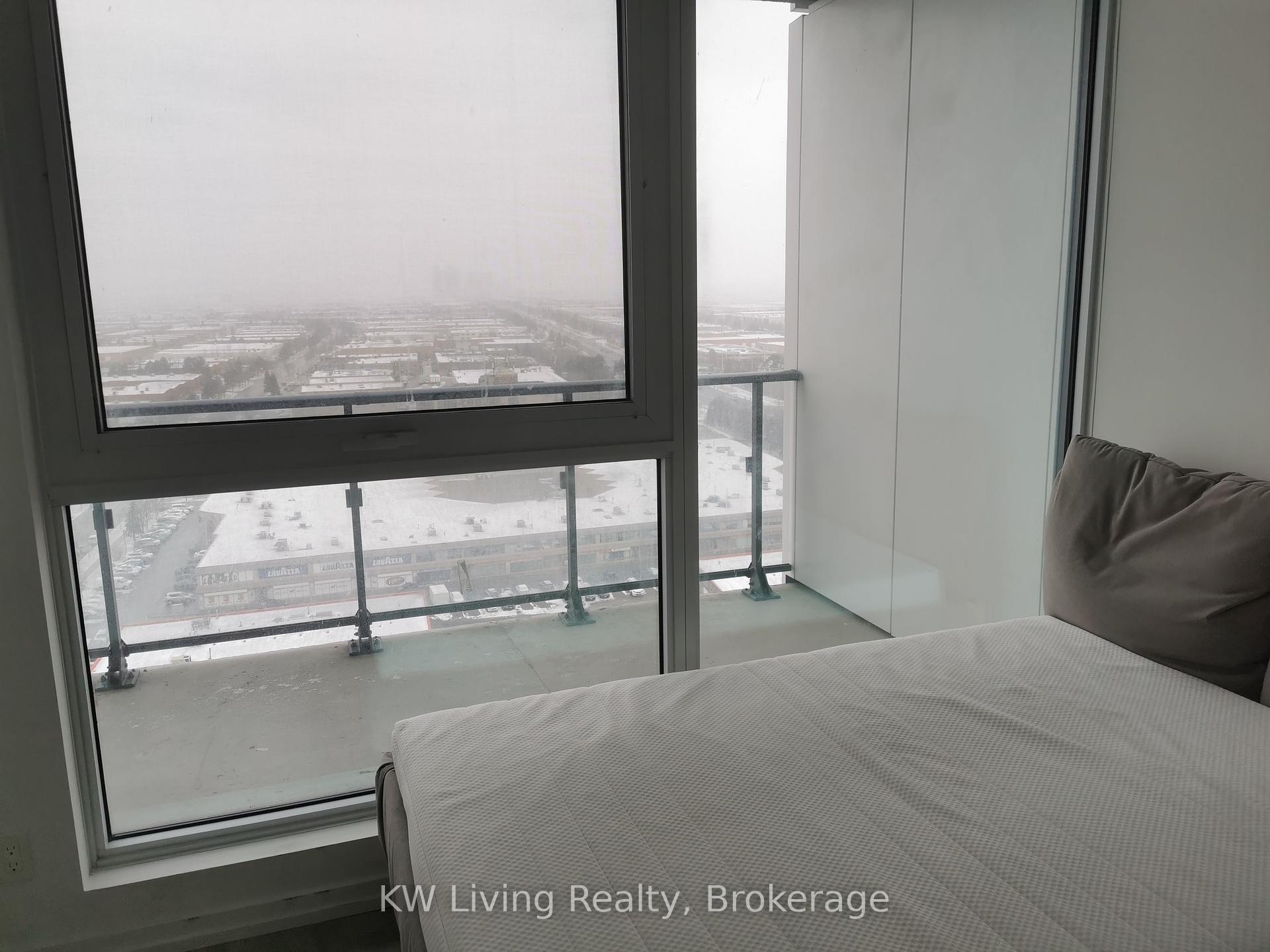 1 Bedroom Condo at 1000 Portage,  Vaughan For sale