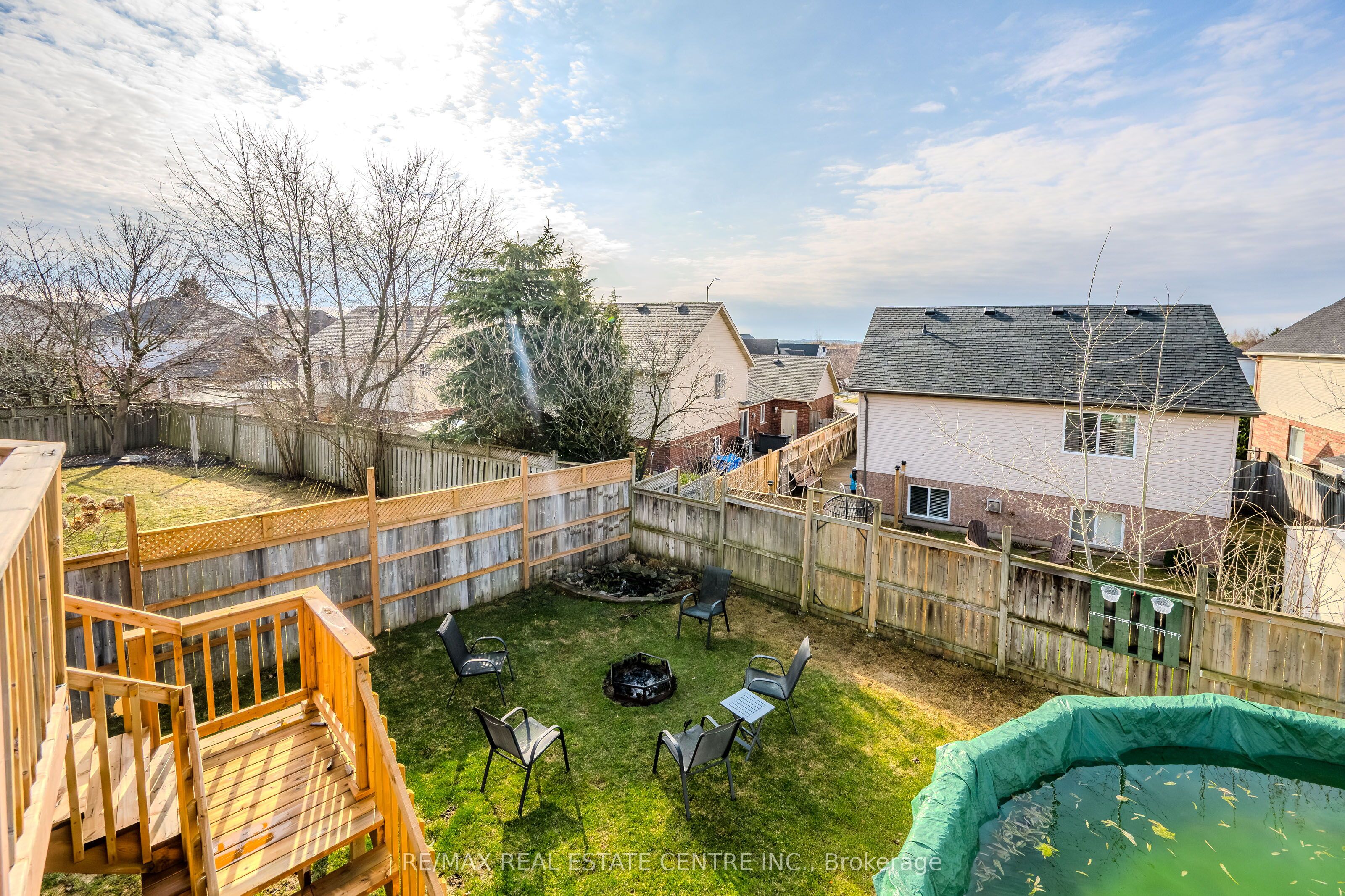 93 Biscayne Crescent