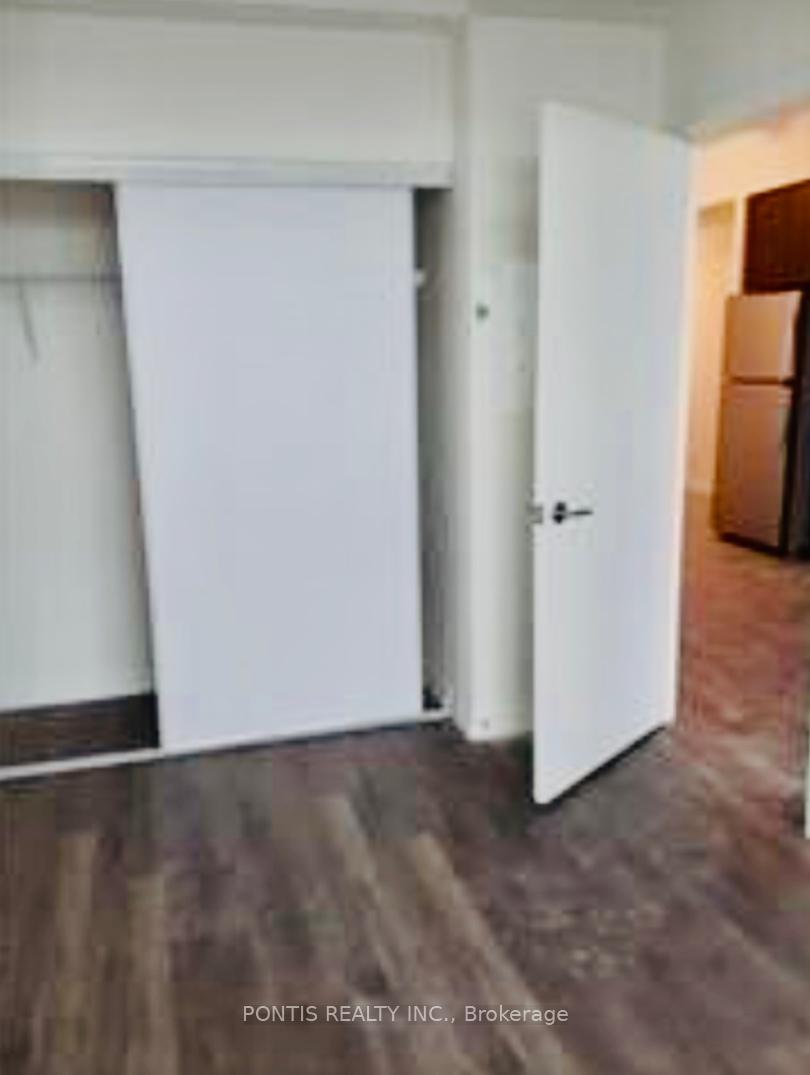 1 Bedroom Condo at 3237 Bayview, Toronto For sale