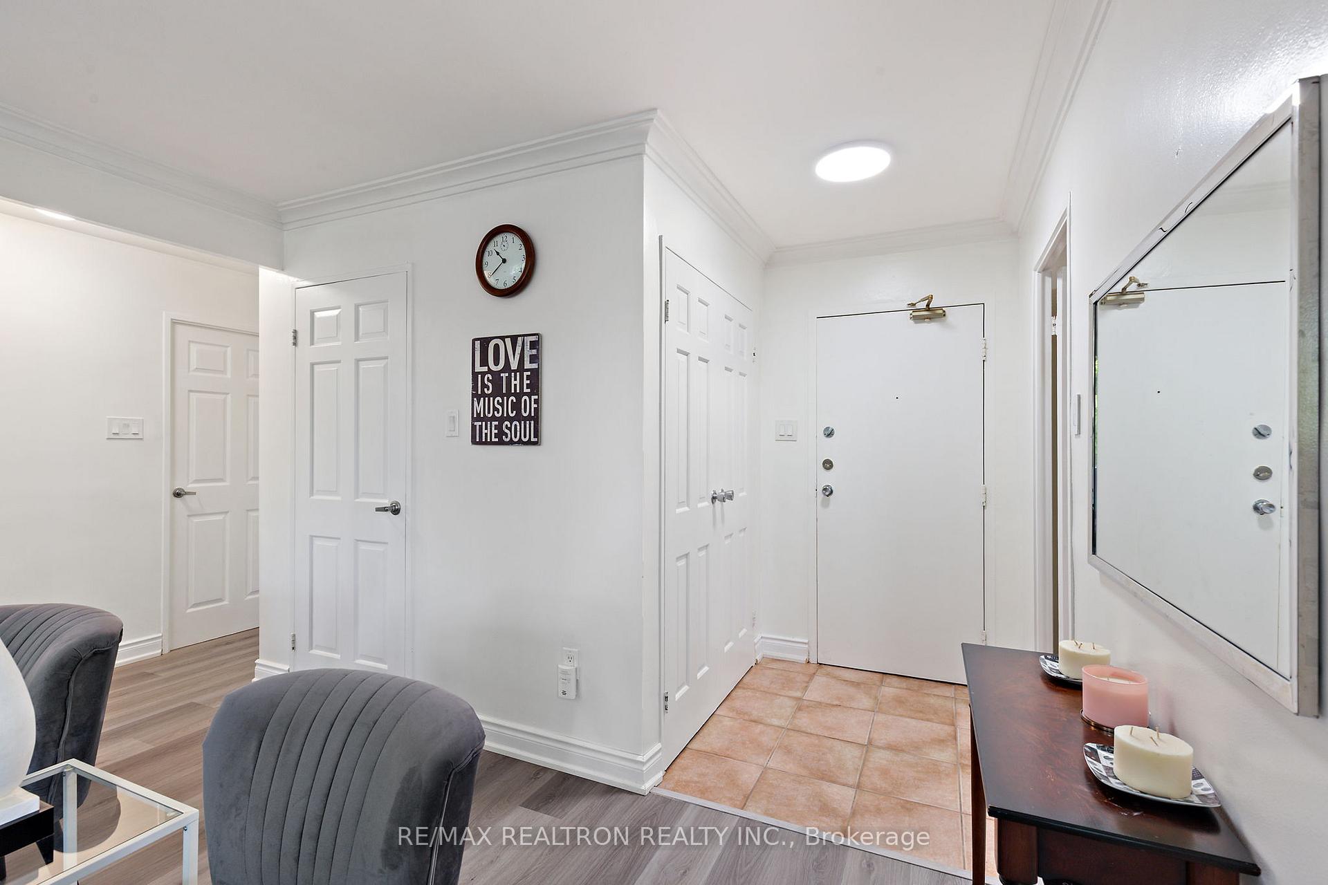 1 Bedroom Condo at 3555 Bathurst, Toronto For sale