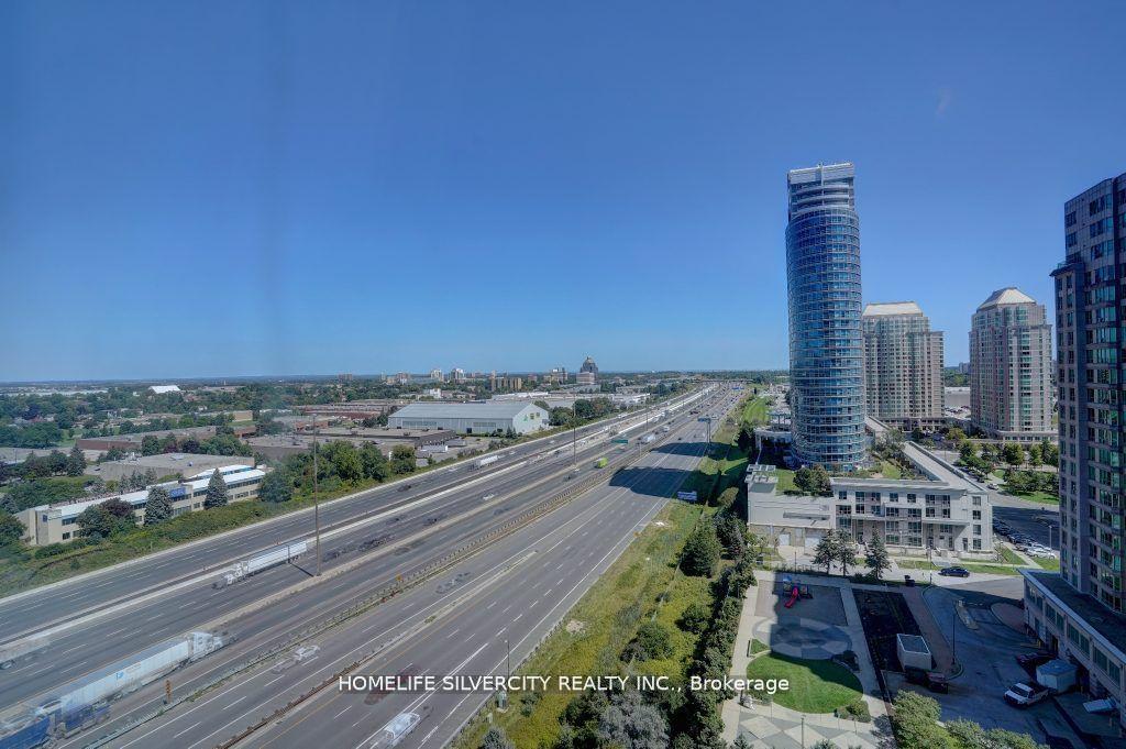 3 Bedrooms Condo at 88 Corporate, Toronto For sale