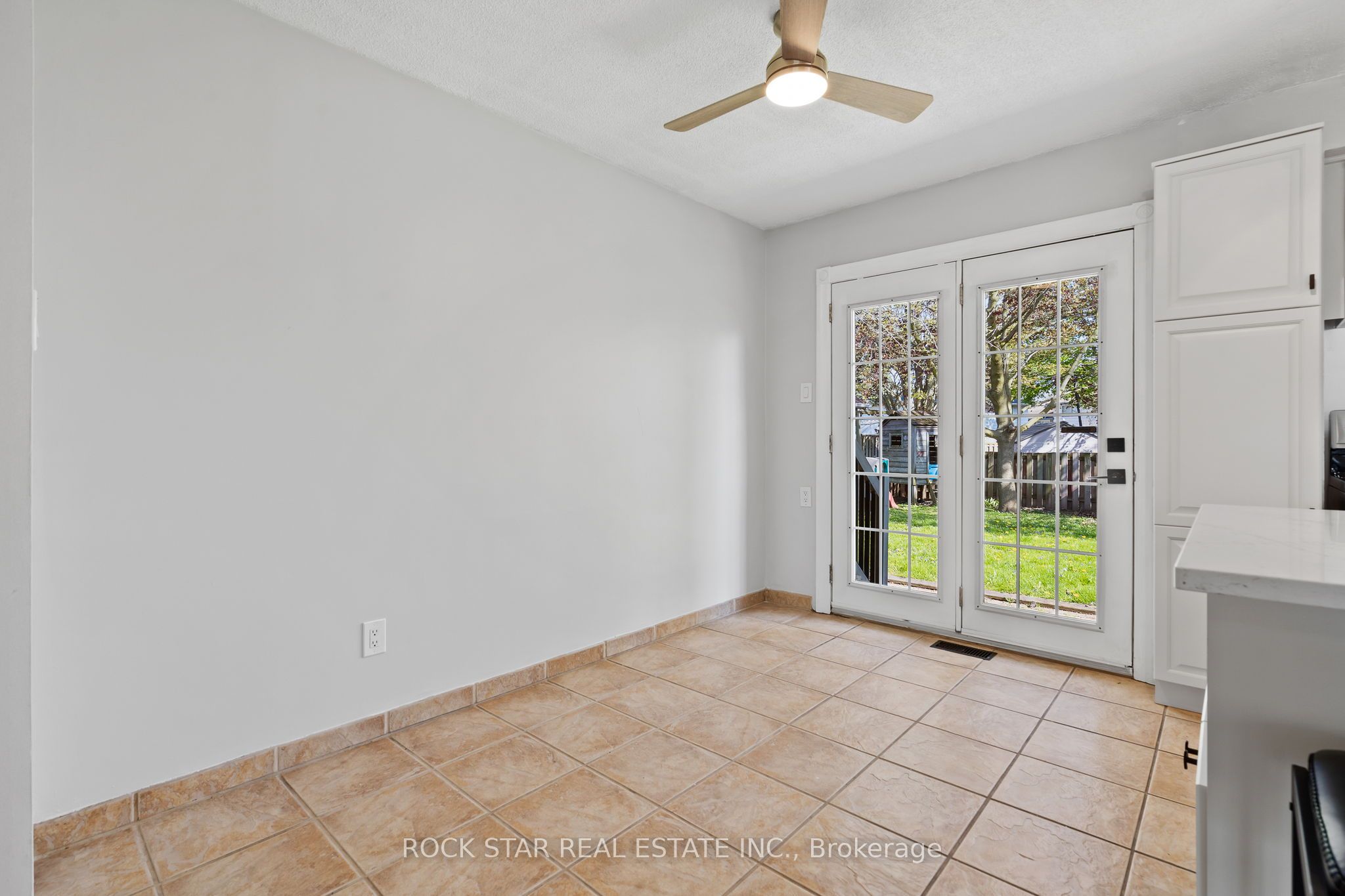 27 Cindy Drive