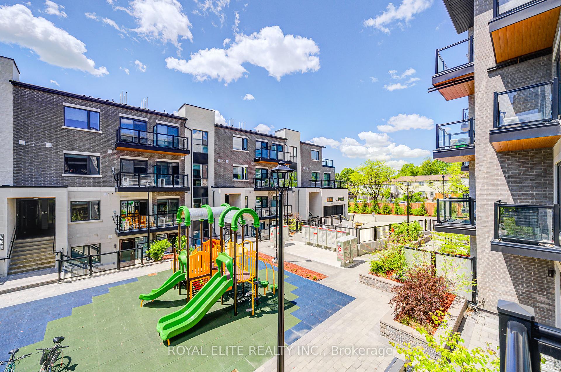 3 Bedrooms Condo at 200 Chester Le, Toronto For sale