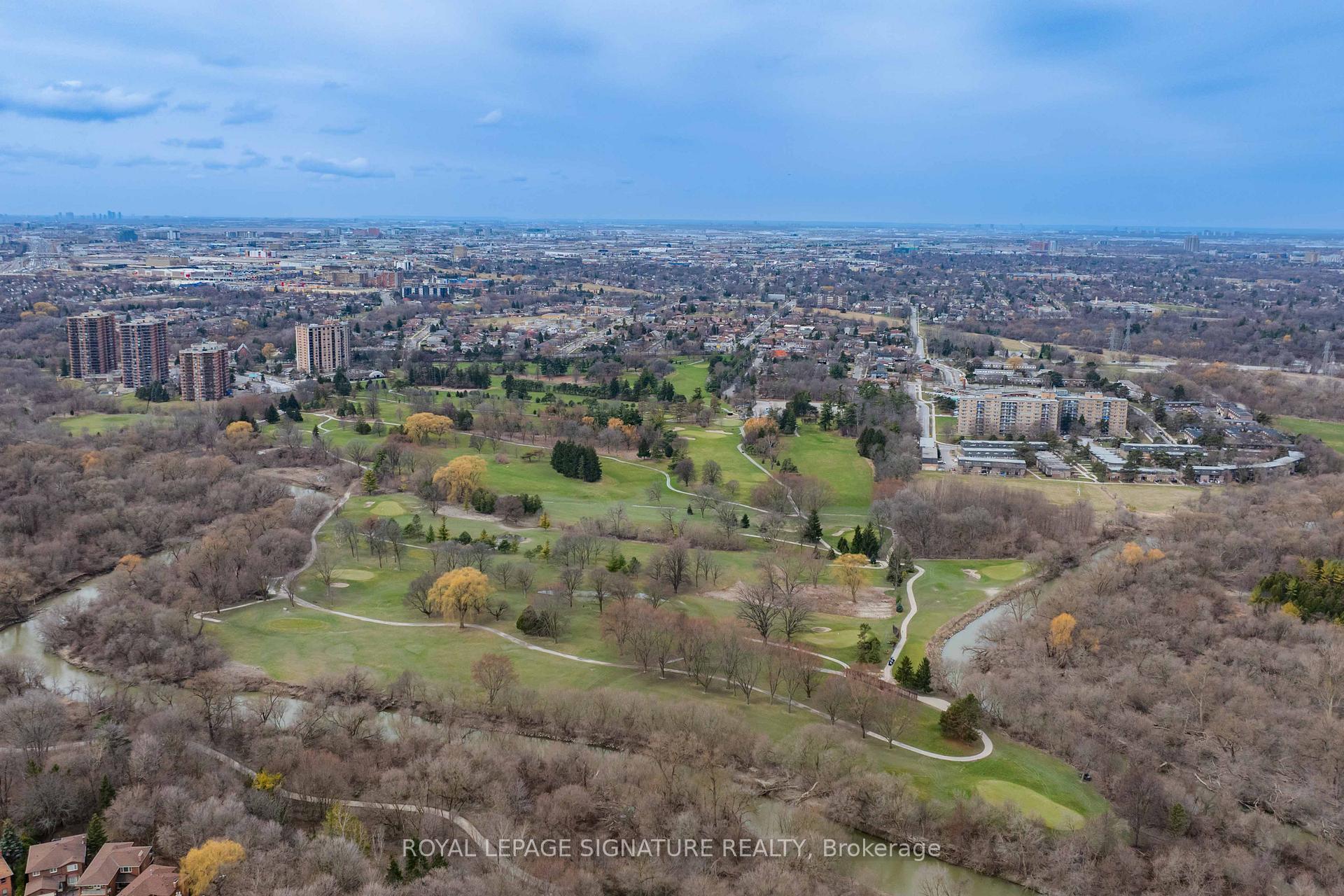 2 Bedrooms Condo at 2315 Sheppard,  Toronto For sale