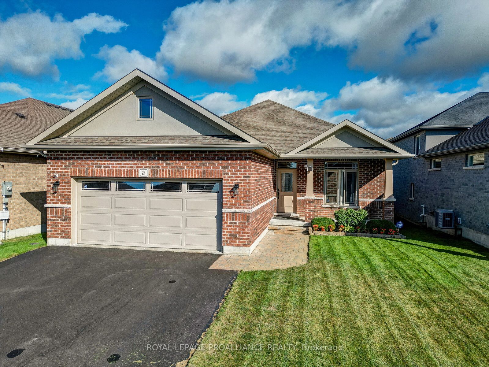 24 Kempton Avenue, Belleville, ON K8N 0J9