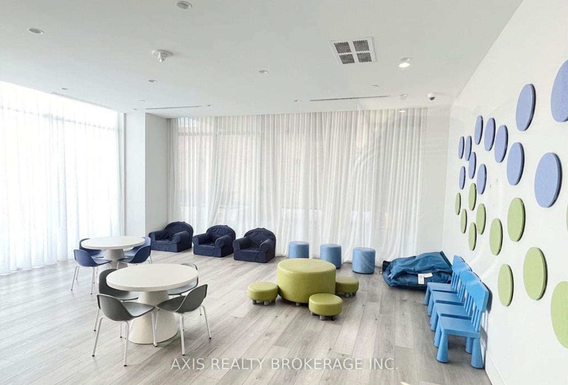 2 Bedrooms Condo at 1787 St Clair,  Toronto For sale