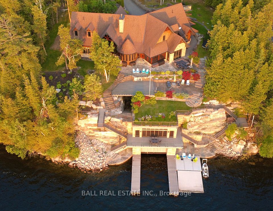 890 Birchview