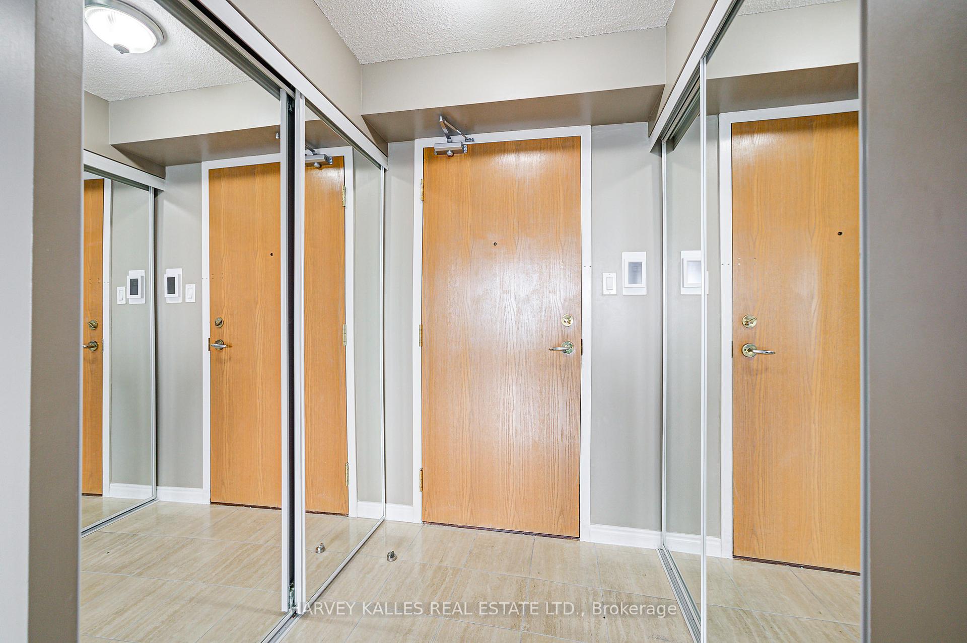 7250 Yonge Street 804