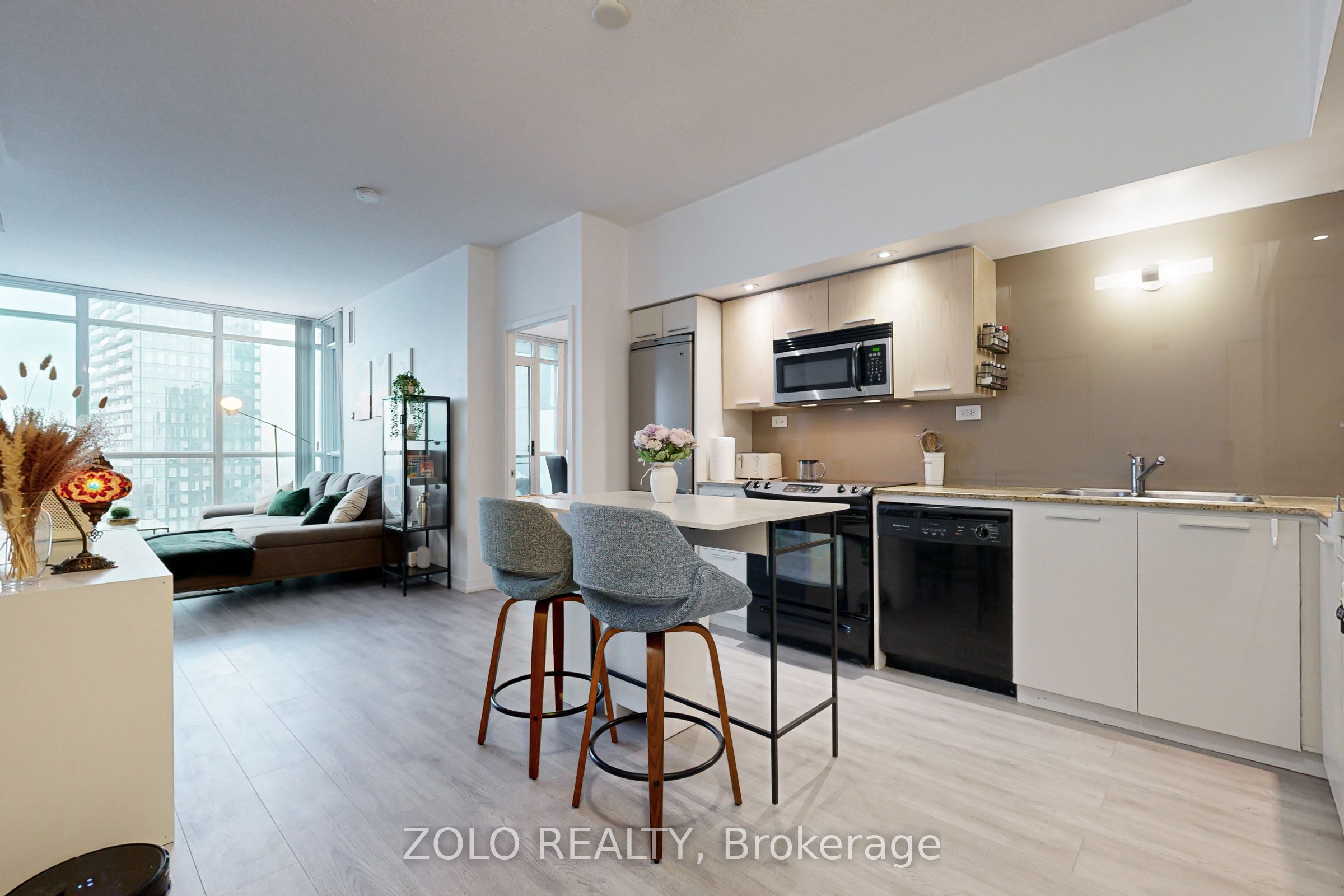 #3306 - 25 Capreol Court, Toronto, ON M5V 3Z7