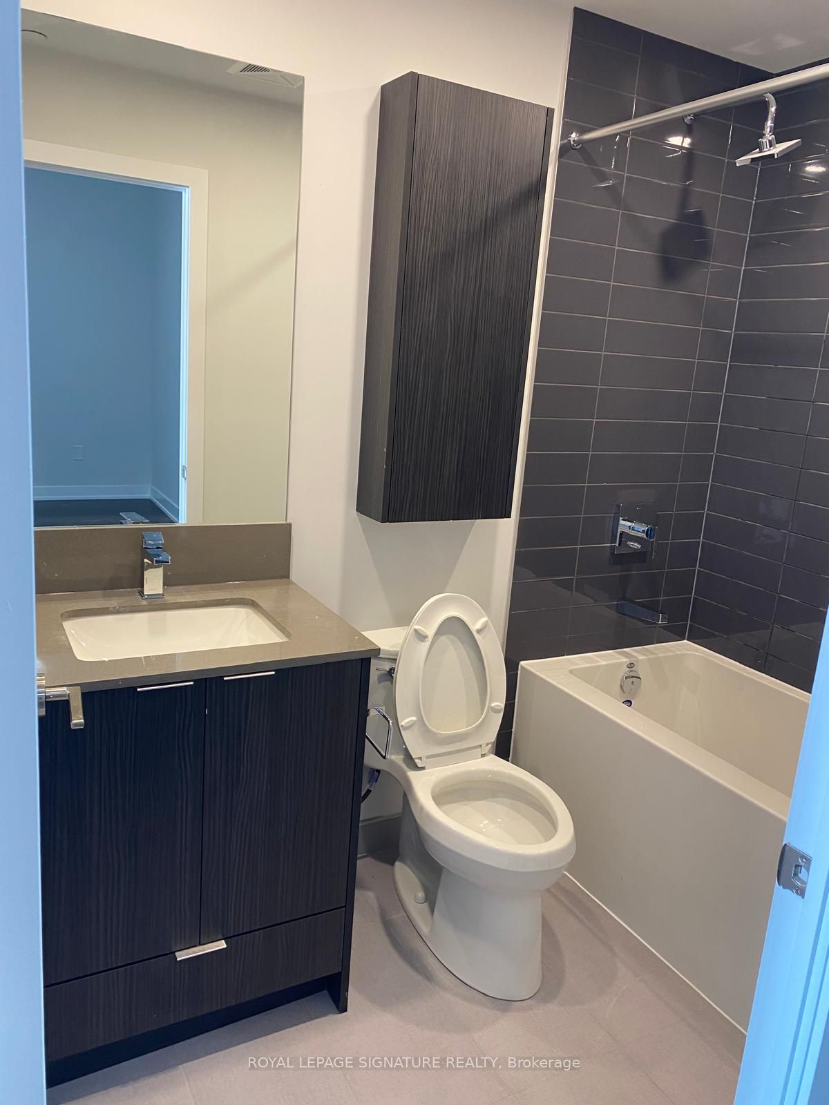 430 Square One Drive, #2805