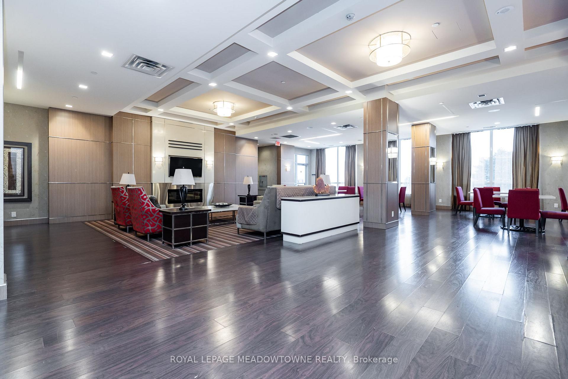 2 Bedrooms Condo at 2 Eva,  Toronto For sale