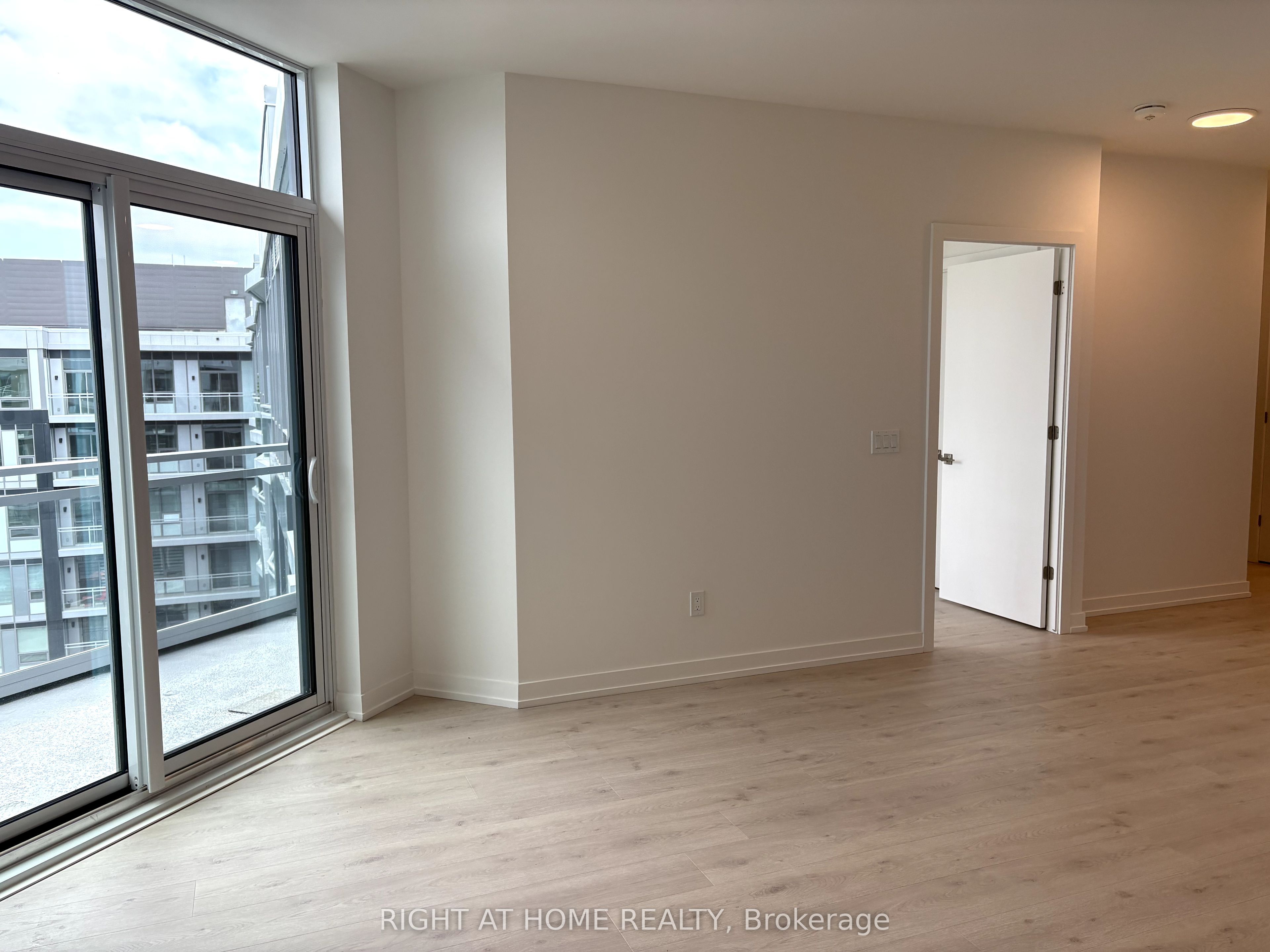 2501 Saw Whet Boulevard S, #648