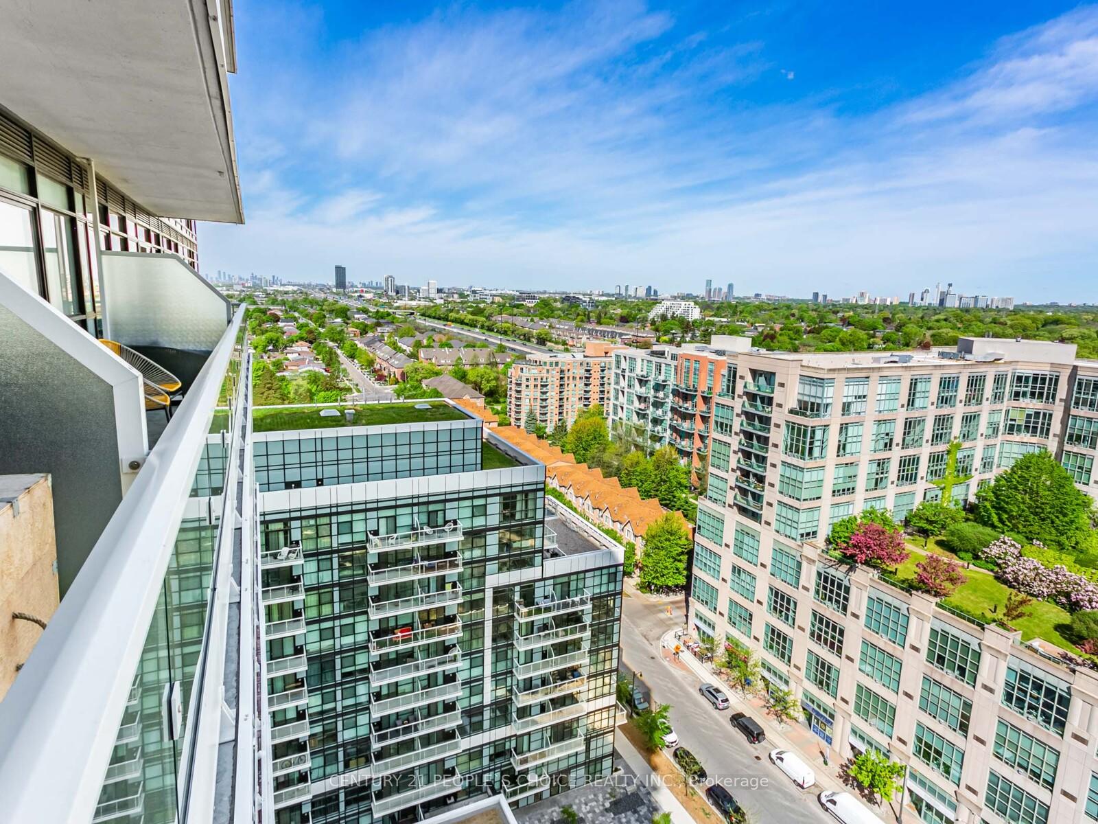2 Bedrooms Condo at 251 Manitoba, Toronto For sale