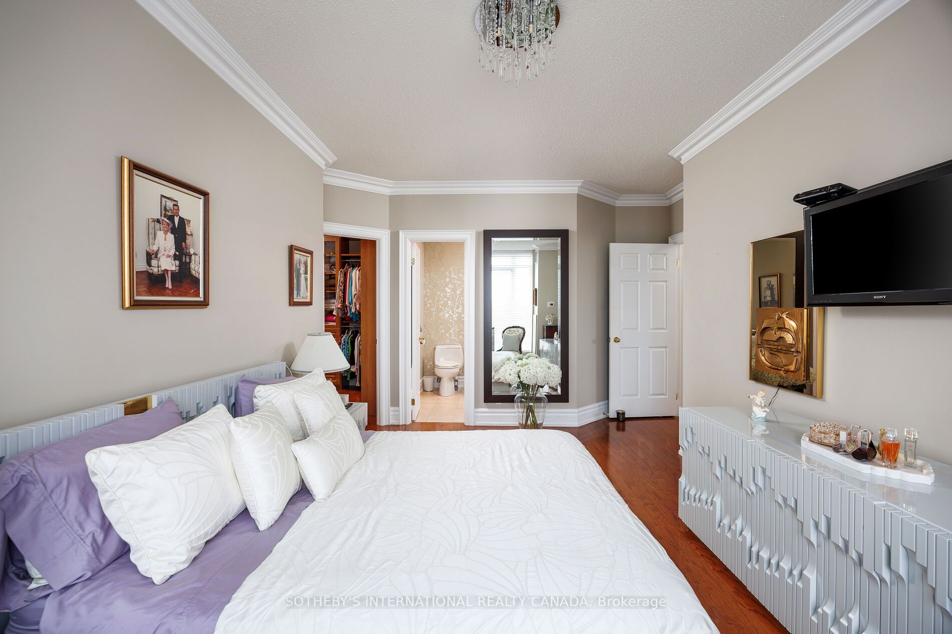 935 Royal York Road, #601