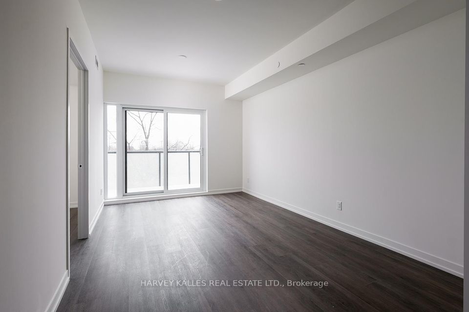 863 St Clair Avenue W 309