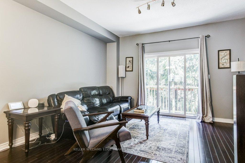 3 Bedrooms Condo at 4262 Ingram,  Burlington For sale
