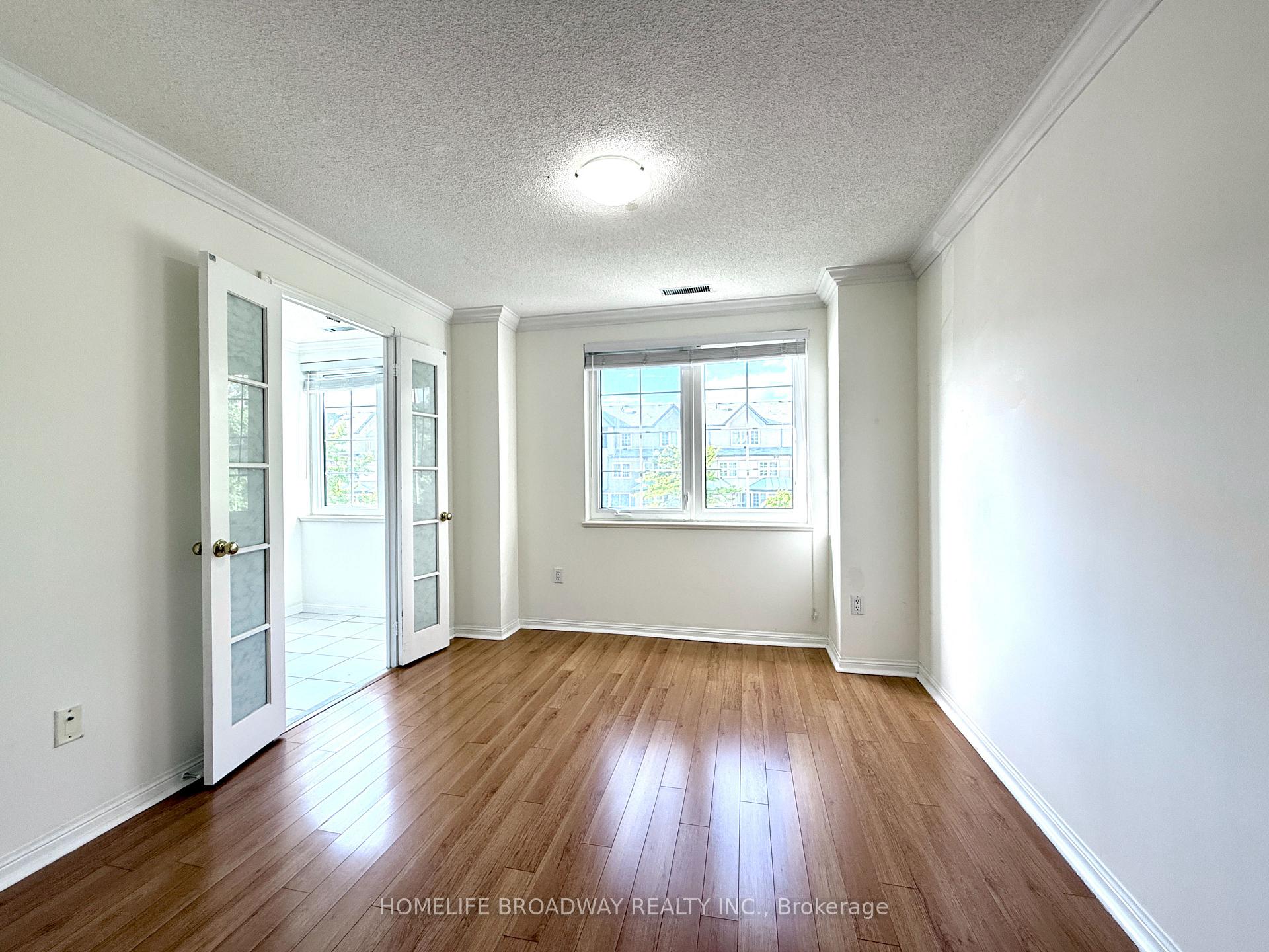 4 Bedrooms Condo at 188 Bonis, Toronto For sale