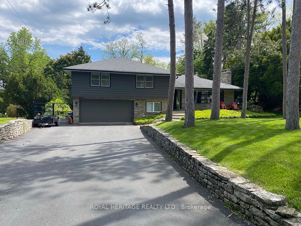 63 Cait Court, Hamilton, ON L5G 1M3