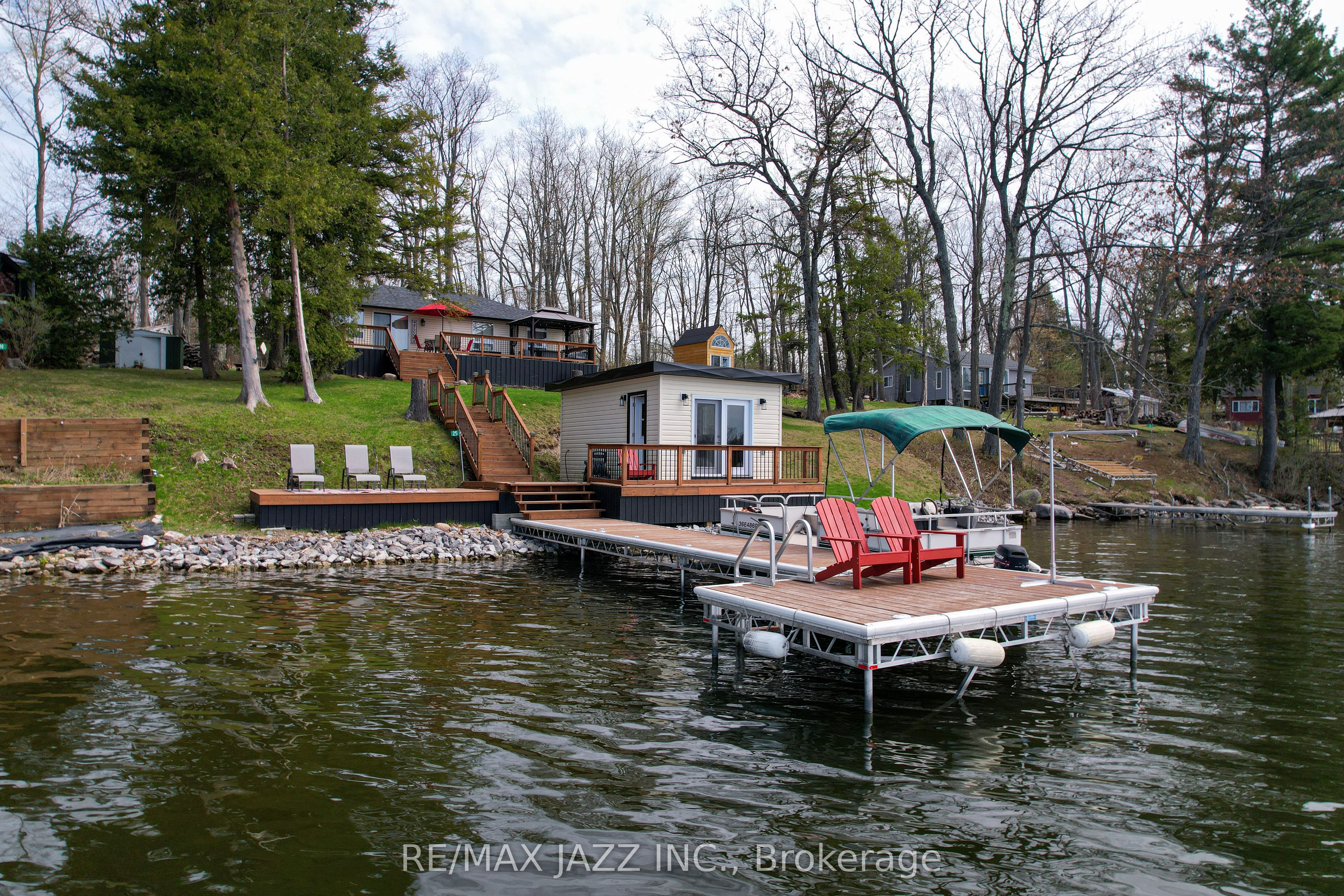 25 Long Island, Otonabee-South Monaghan, ON K0B 1B0