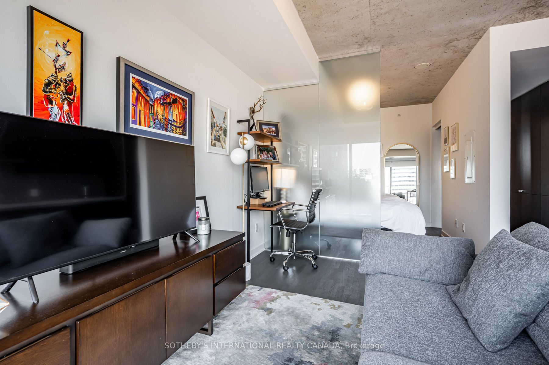 629 King Street W, #731