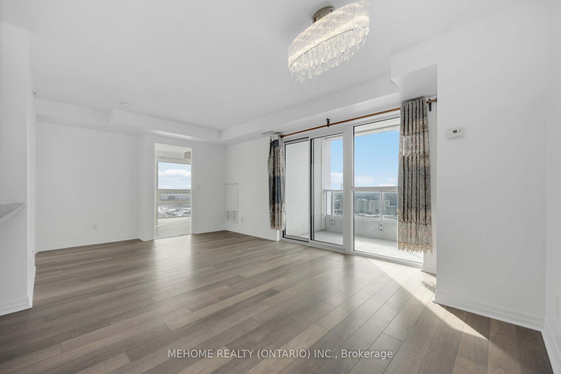2 Bedrooms Condo at 275 Yorkland, Toronto For sale