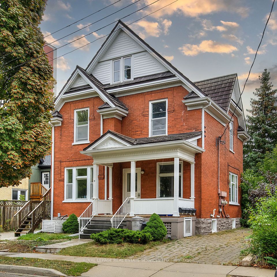 19 Clarence