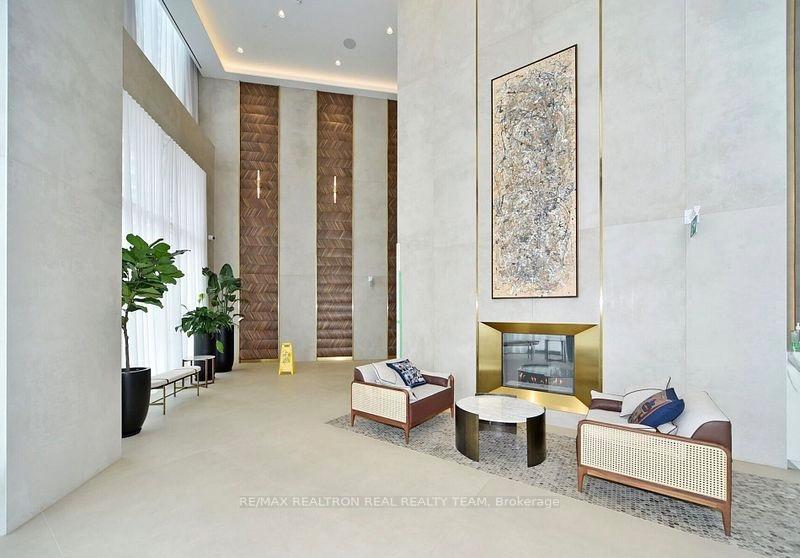 1 Bedroom Condo at 1000 Portage, Vaughan For sale