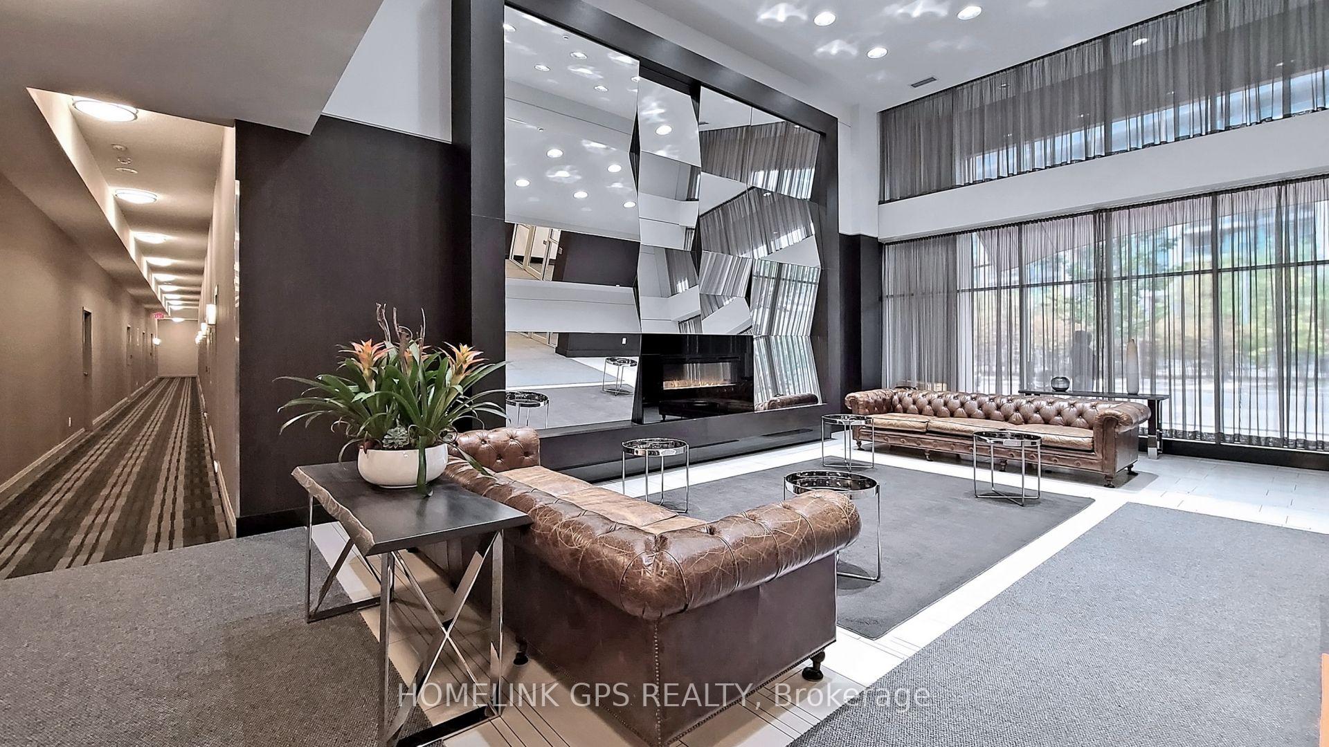 2 Bedrooms Condo at 35 Bastion, Toronto For sale