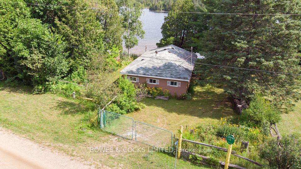 197 KING Road, Wollaston, ON K0L 1P0